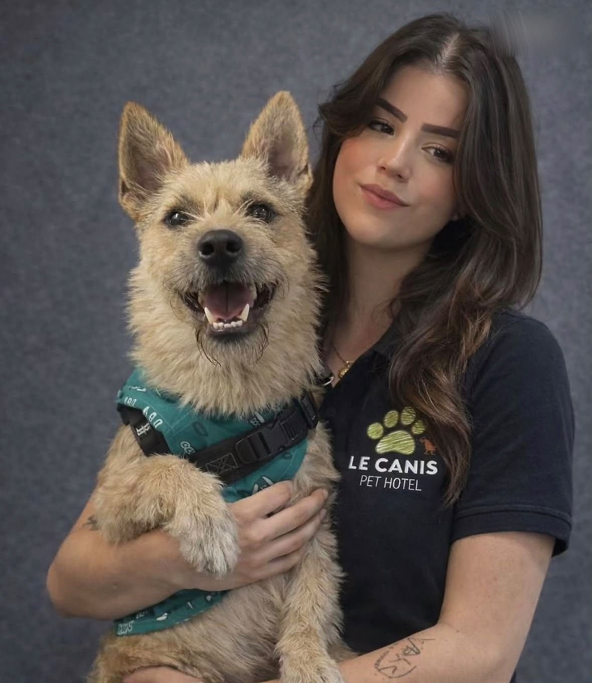 Yasmin, da equipe da Le Canis